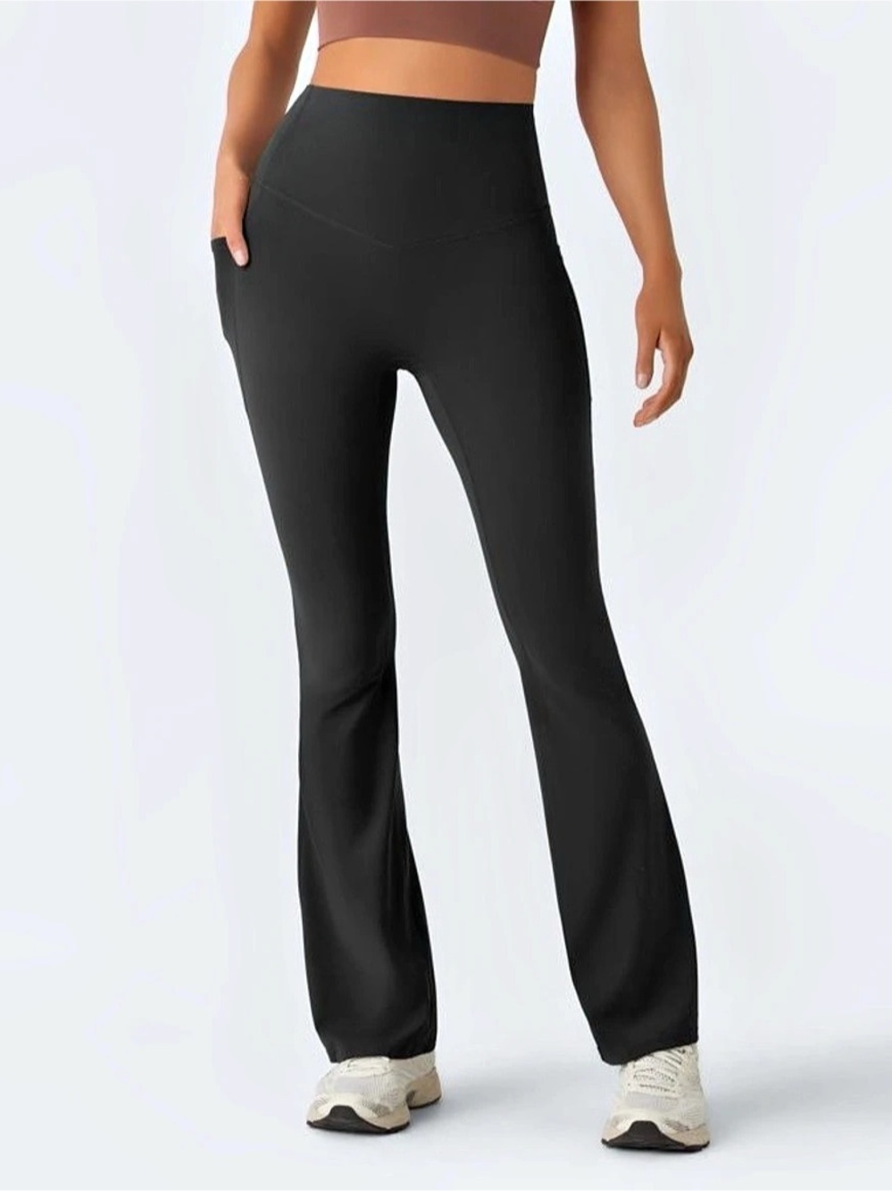Halara UltraSculpt High Waisted Tummy Control Pocket Shaping Yoga Bootcut